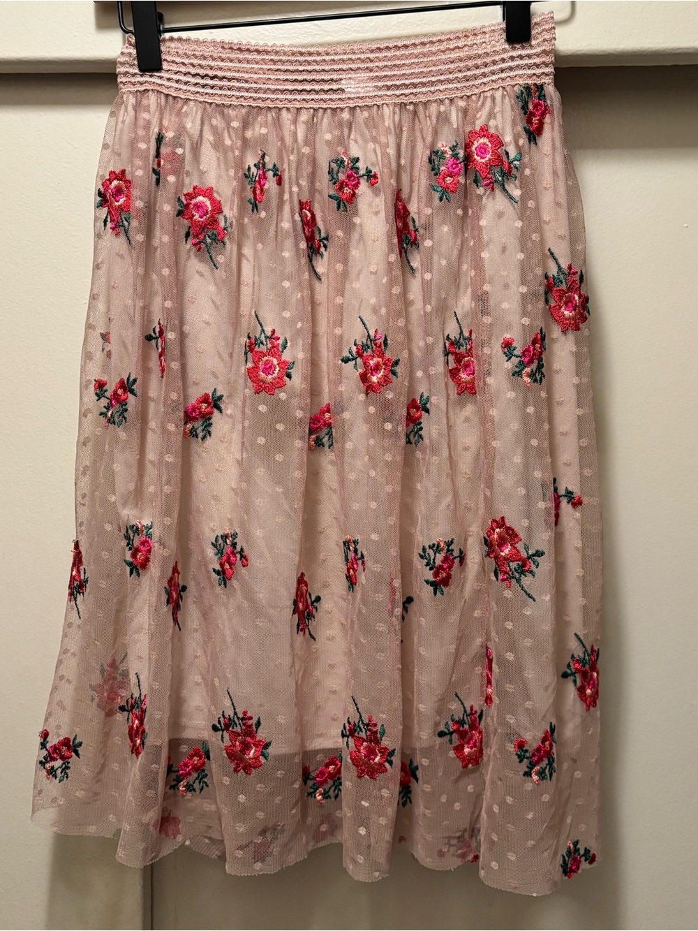 VTG pink tulle midi skirt featuring red floral embroidery and smocke waistband